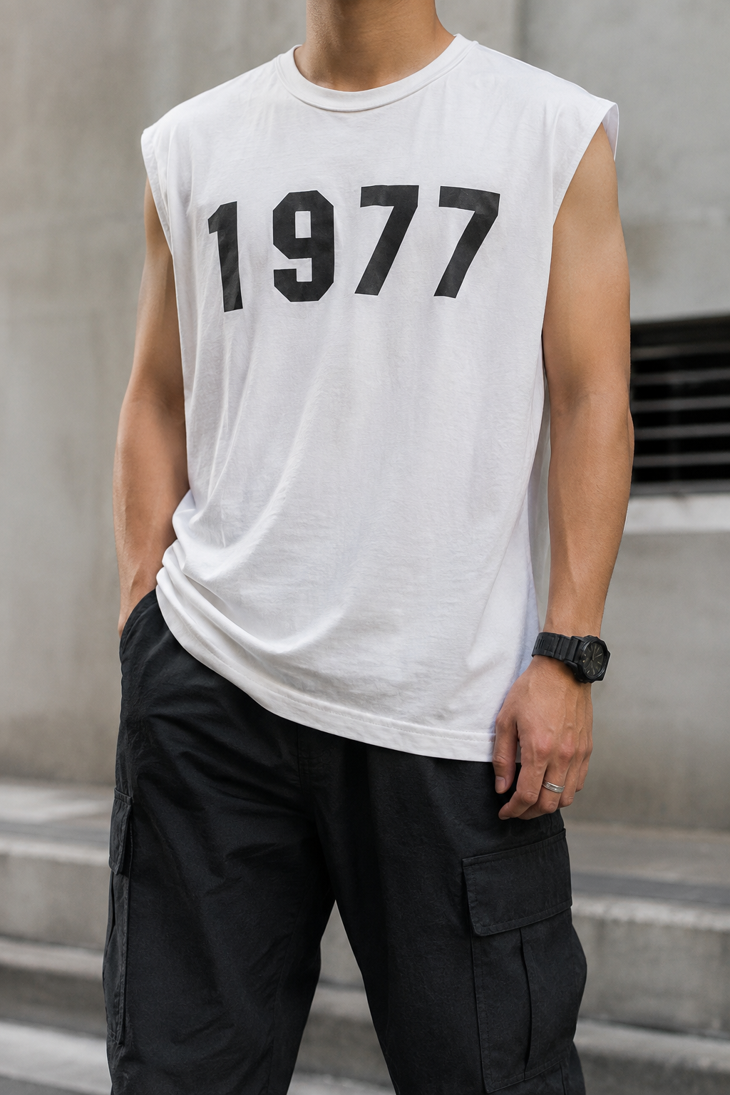 1977 Retro Oversized Sleeveless Graphic Tee – White